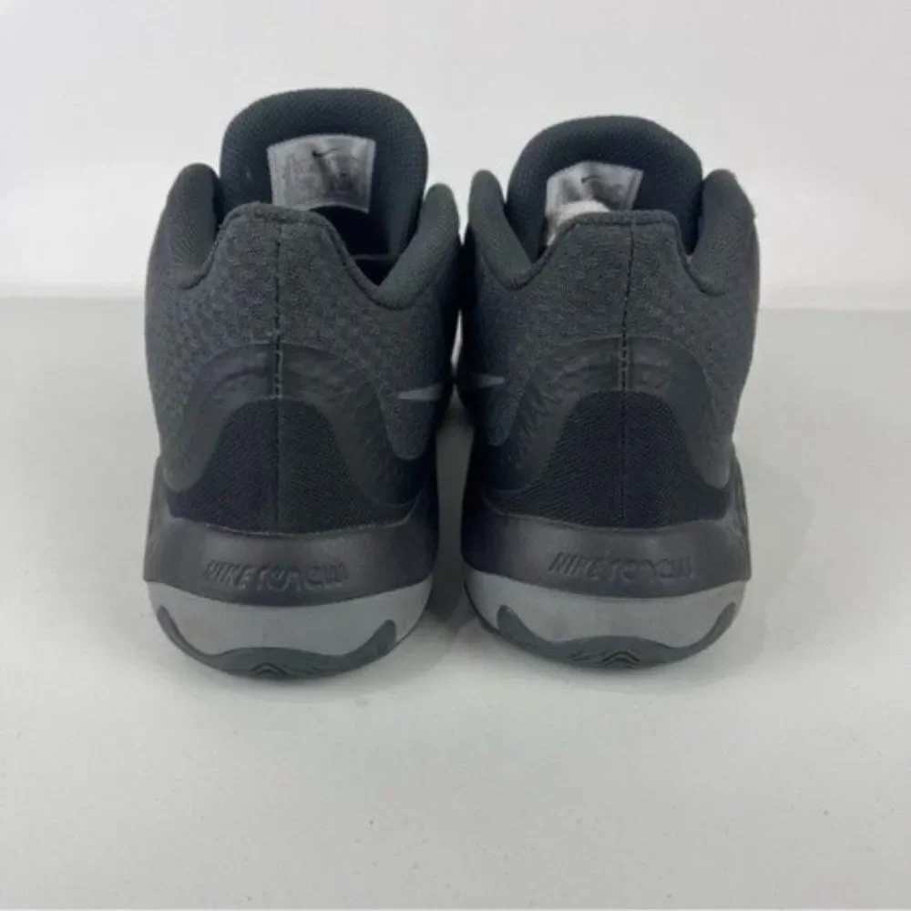 Nike renew elevate